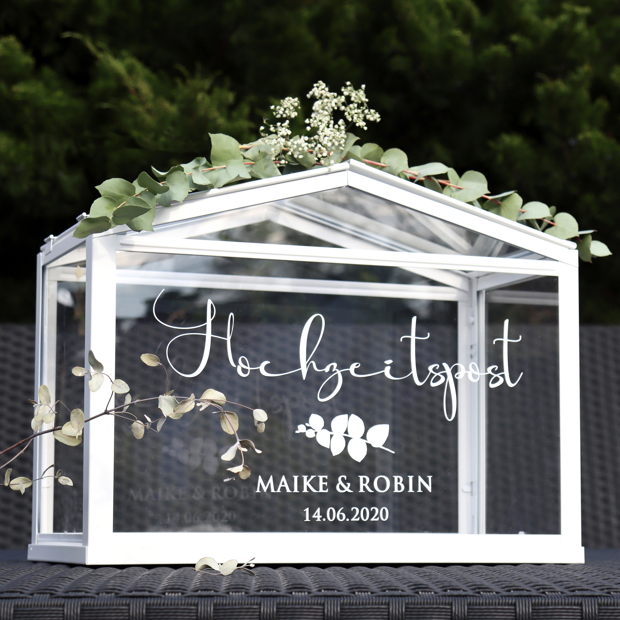 Aufkleber "Hochzeitspost" Maike - personalisiert in 5 Farben